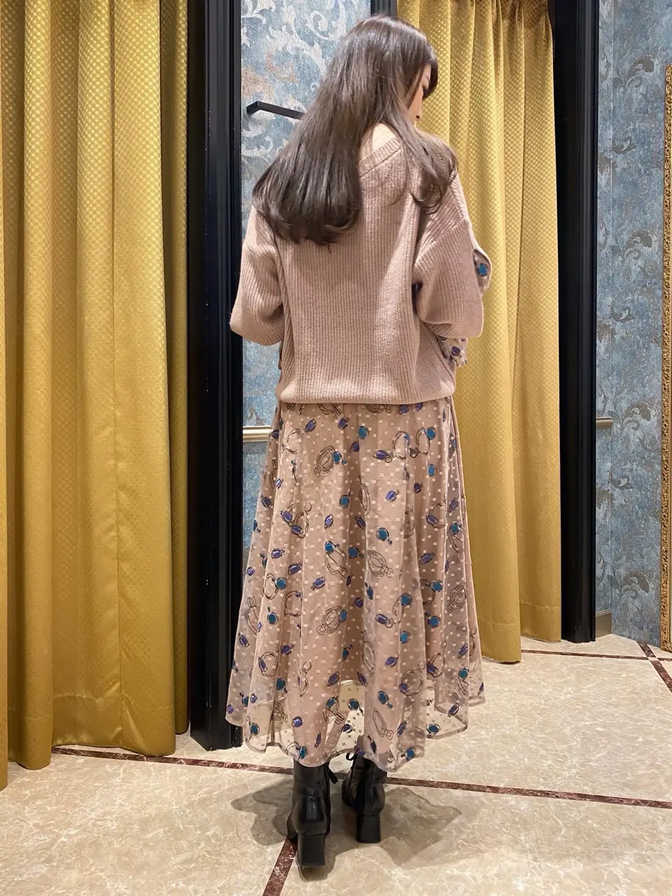 GRACE CONTINENTAL The Banquet Aya. コーディネート画像