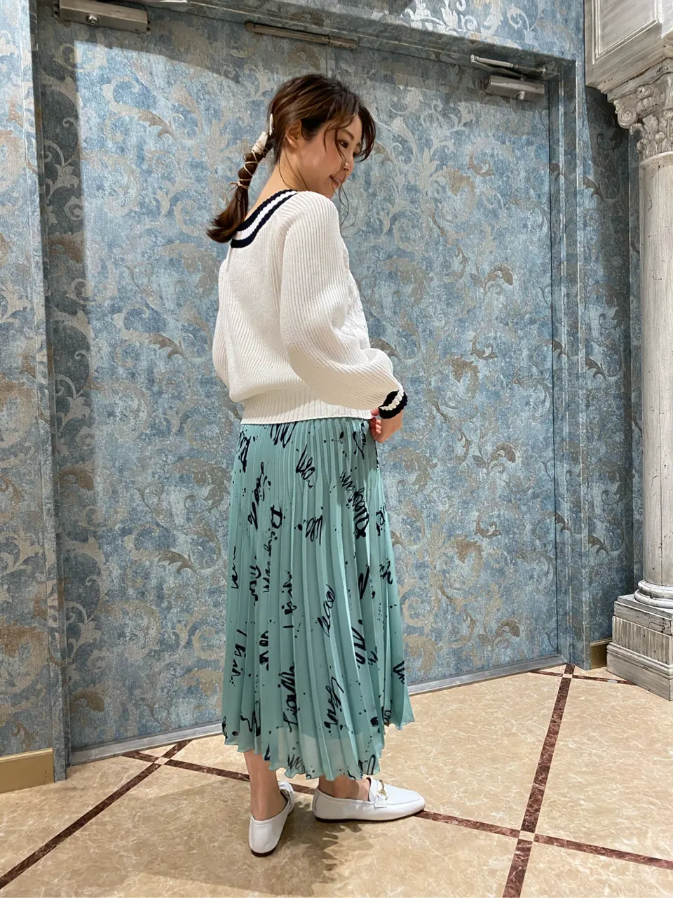 GRACE CONTINENTAL The Banquet Aya. コーディネート画像