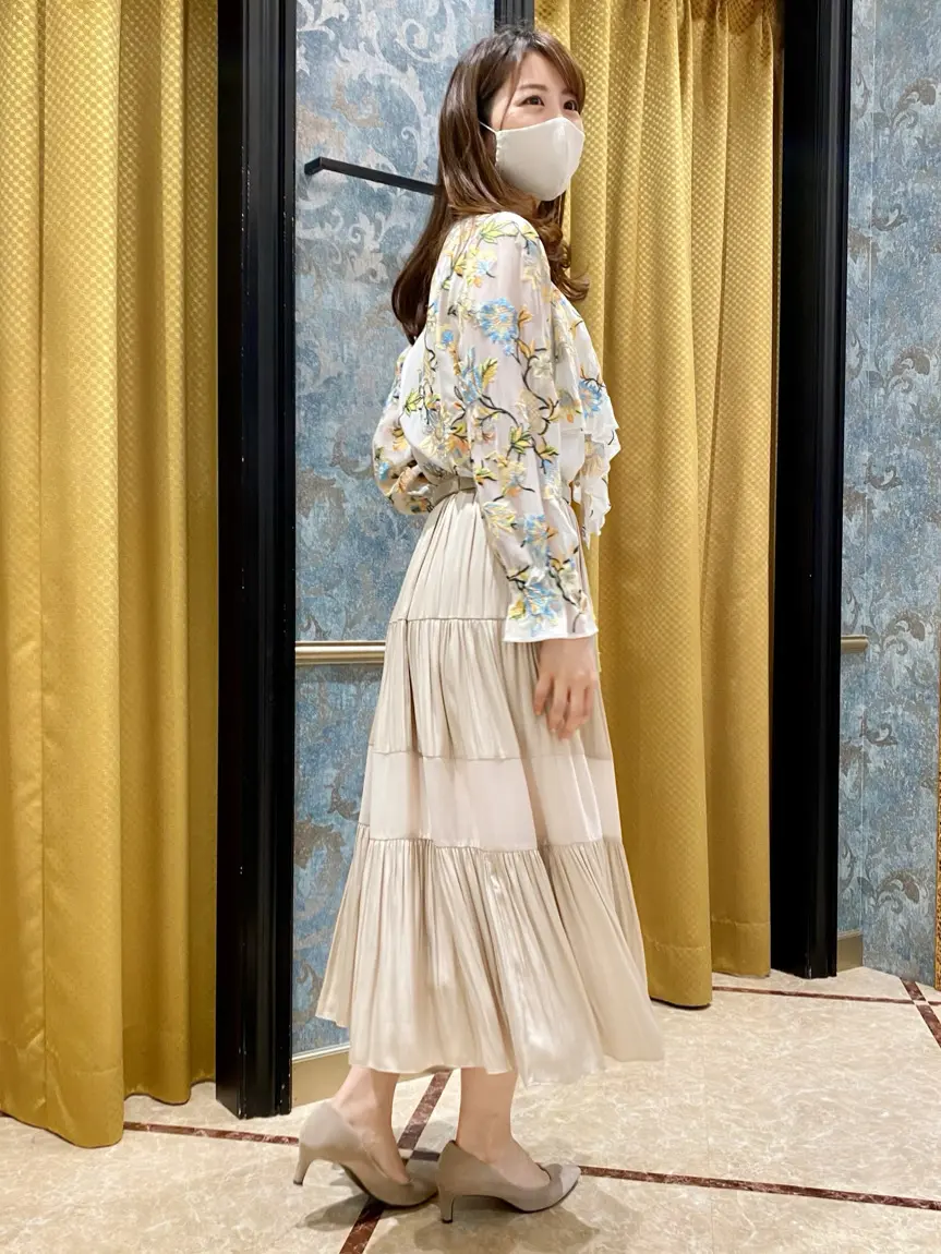 GRACE CONTINENTAL The Banquet Aya. コーディネート画像