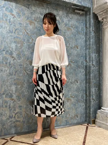 GRACE CONTINENTAL The Banquet 泉　智子 コーディネート画像