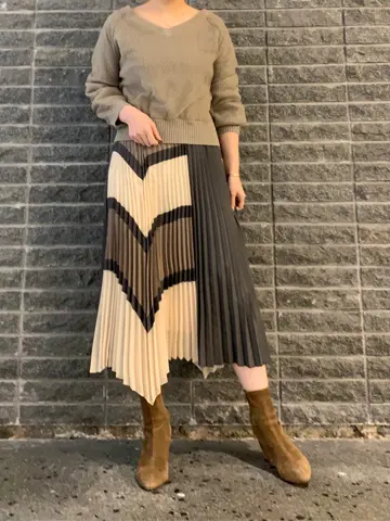 GRACE CONTINENTAL The Banquet 日笠　雅 コーディネート画像