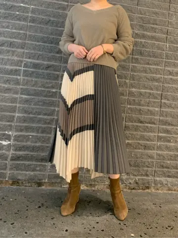 GRACE CONTINENTAL The Banquet 日笠　雅 コーディネート画像