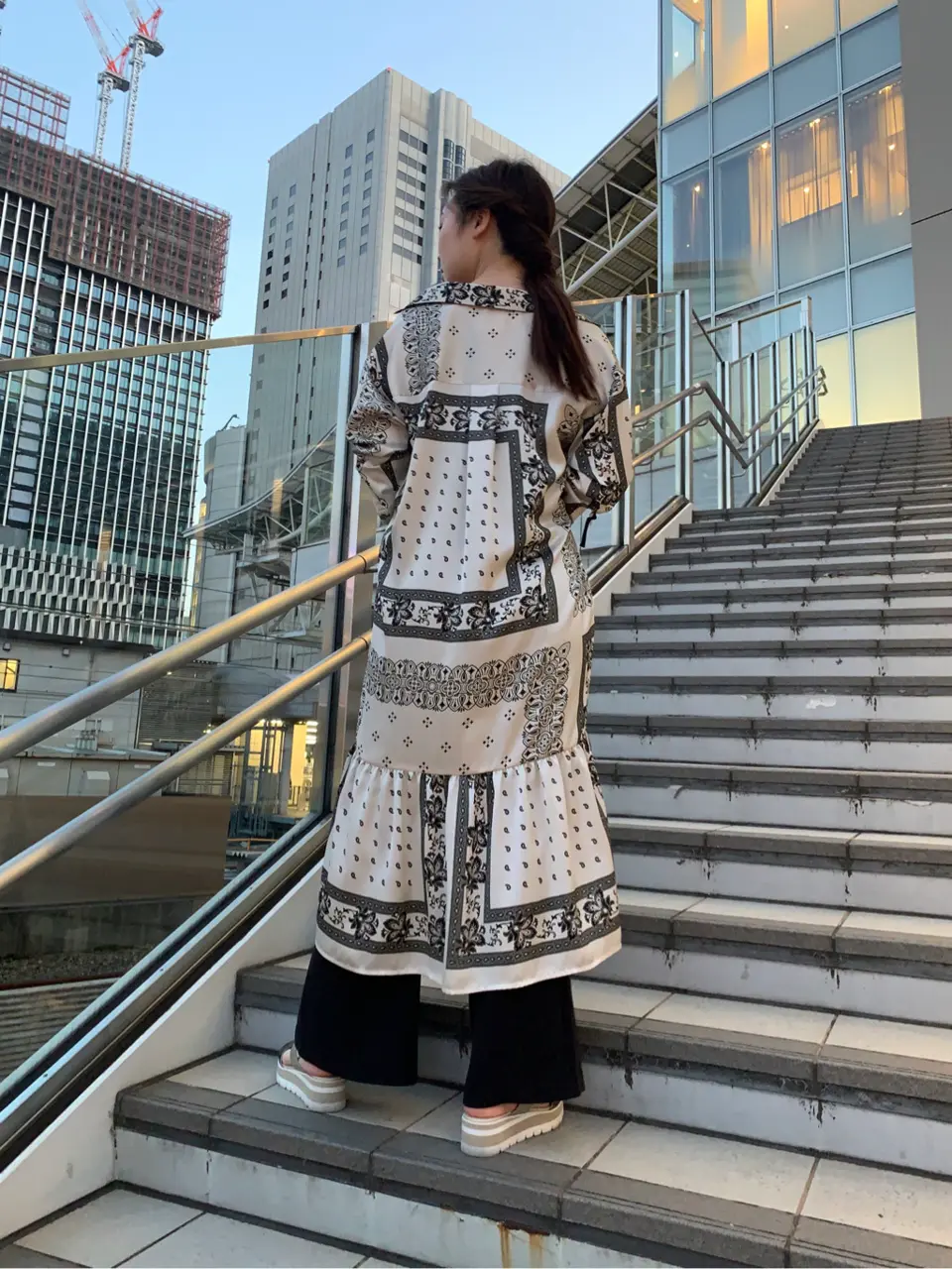 GRACE CONTINENTAL The Banquet 日笠　雅 コーディネート画像