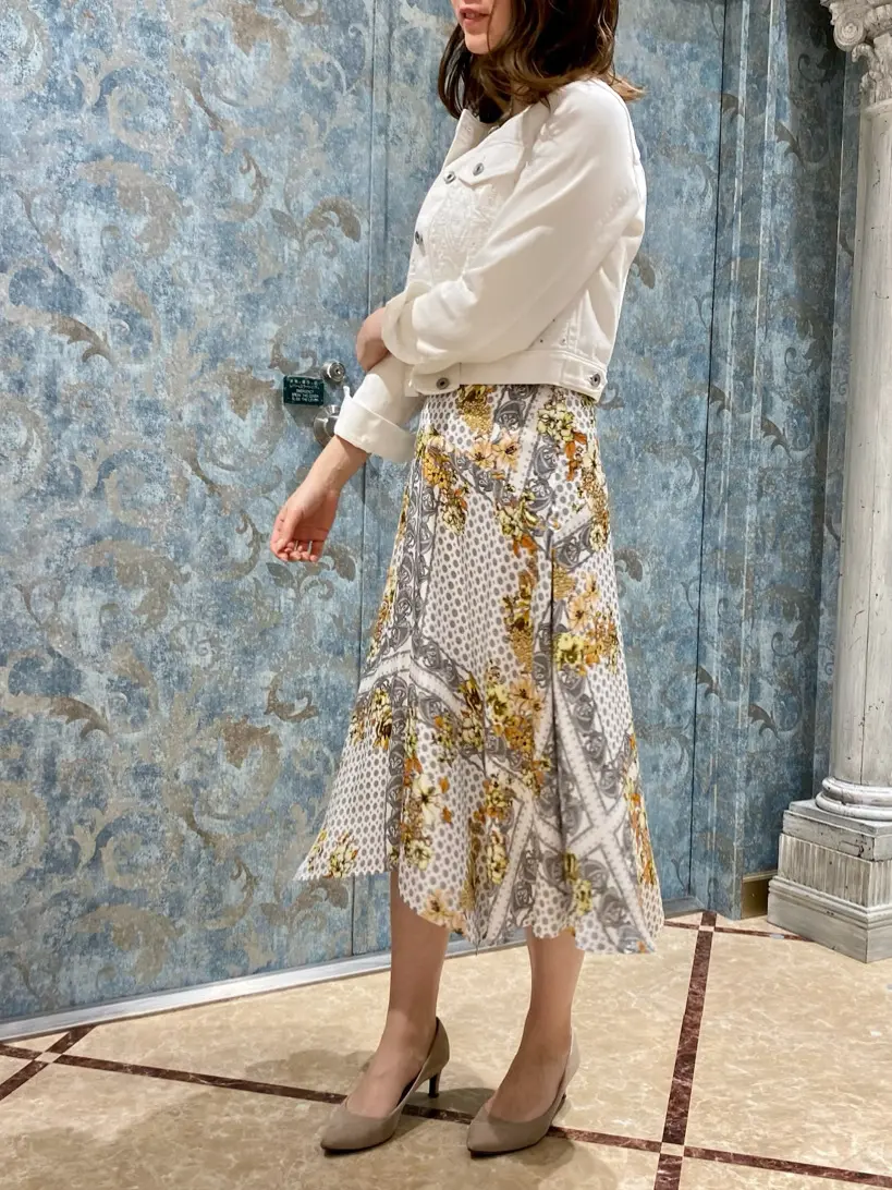 GRACE CONTINENTAL The Banquet Aya. コーディネート画像