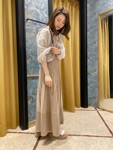 GRACE CONTINENTAL The Banquet Aya. コーディネート画像