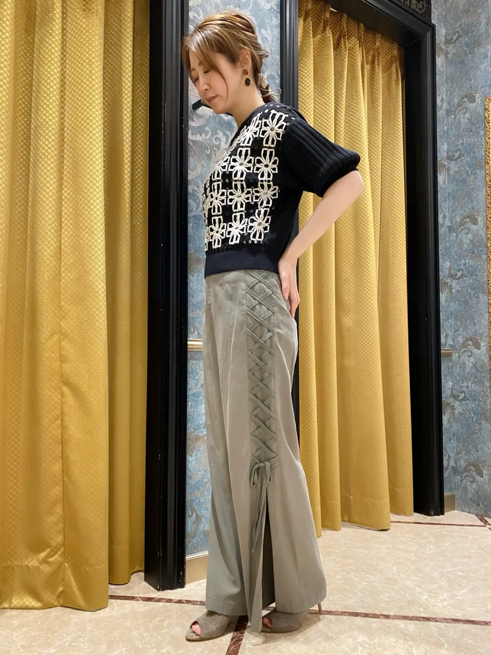 GRACE CONTINENTAL The Banquet Aya. コーディネート画像