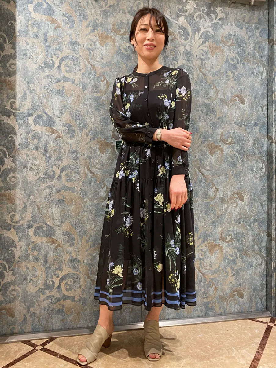 GRACE CONTINENTAL The Banquet 泉　智子 コーディネート画像