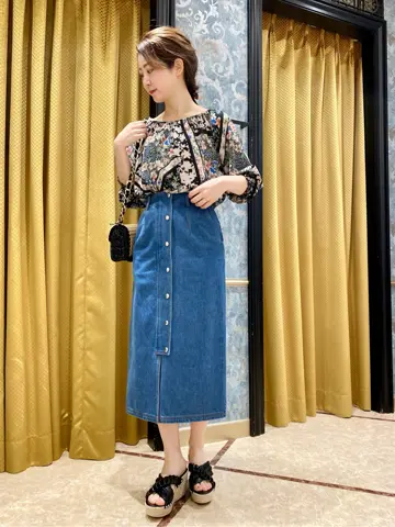 GRACE CONTINENTAL The Banquet Aya. コーディネート画像