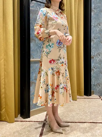 GRACE CONTINENTAL The Banquet Aya. コーディネート画像