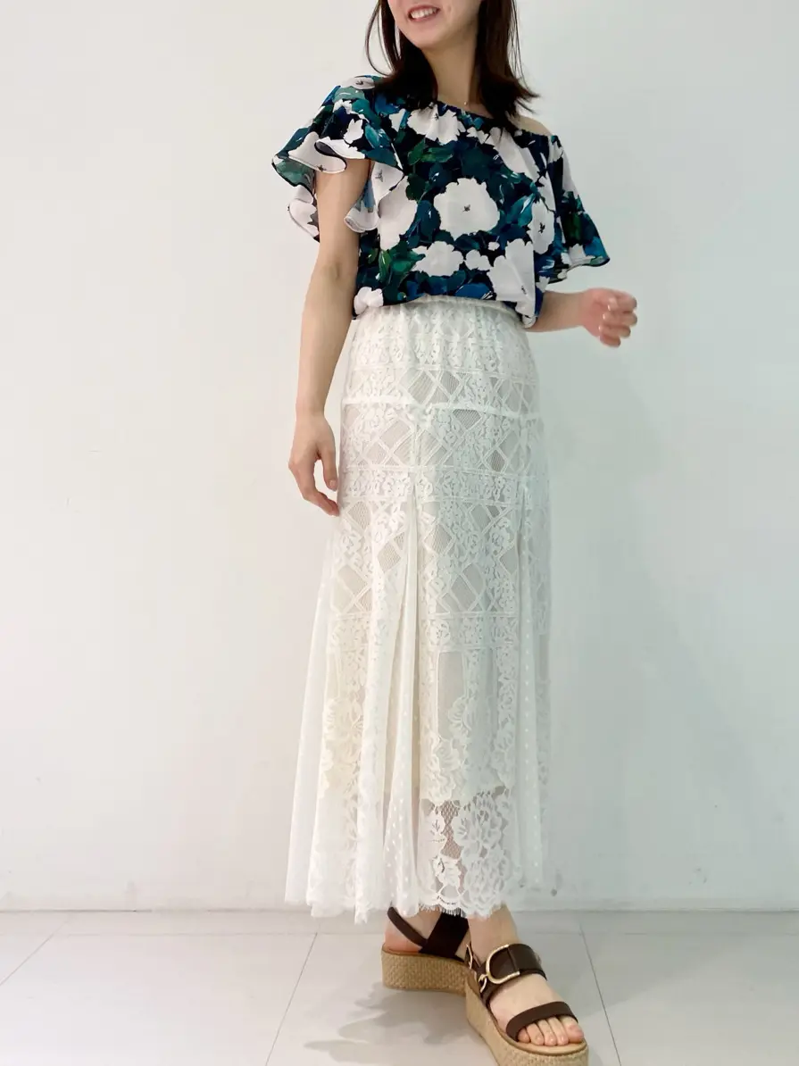 GRACE CONTINENTAL The Banquet Aya. コーディネート画像