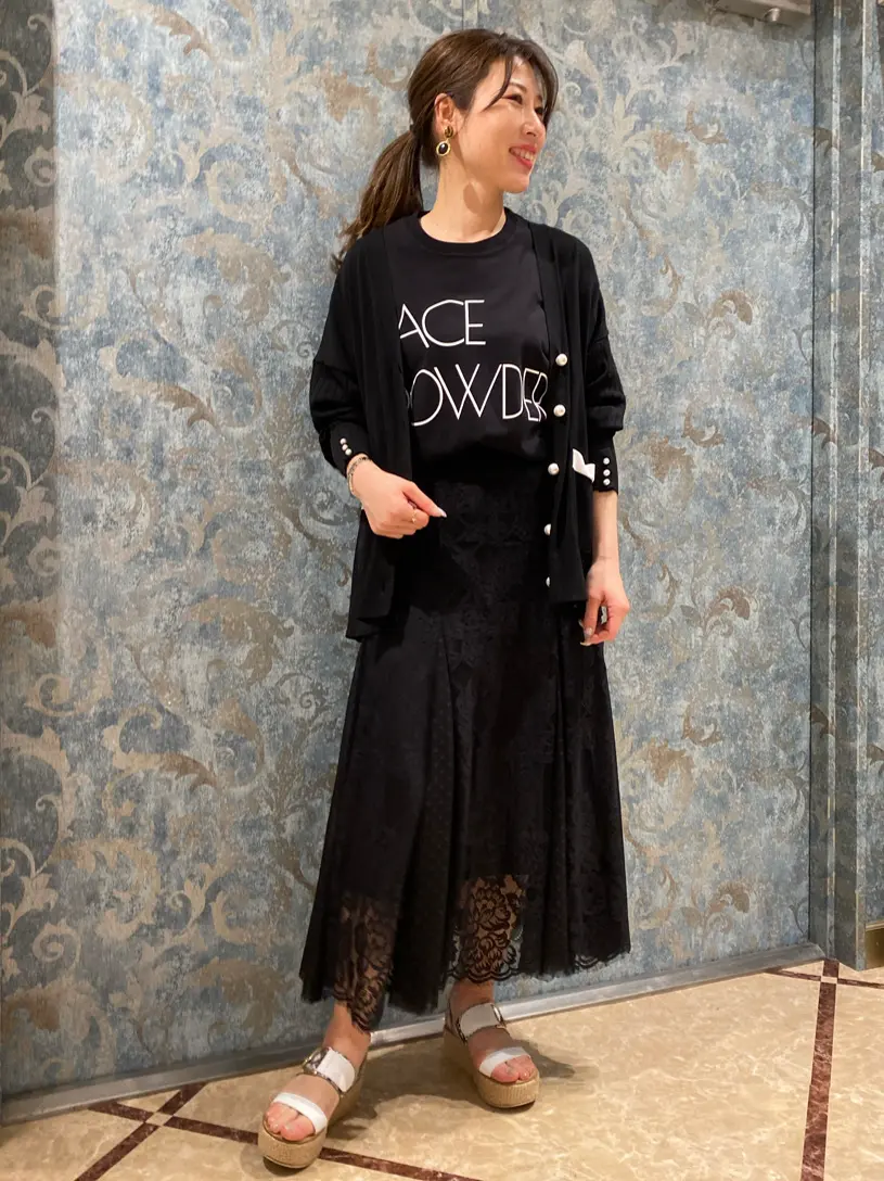 GRACE CONTINENTAL The Banquet 泉　智子 コーディネート画像