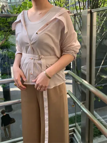 GRACE CONTINENTAL The Banquet 日笠　雅 コーディネート画像