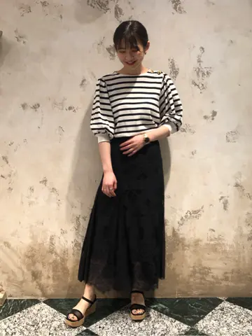 GRACE CONTINENTAL The Banquet ほしの コーディネート画像