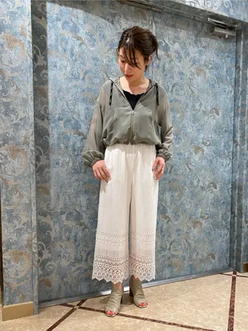 GRACE CONTINENTAL The Banquet 泉　智子 コーディネート画像