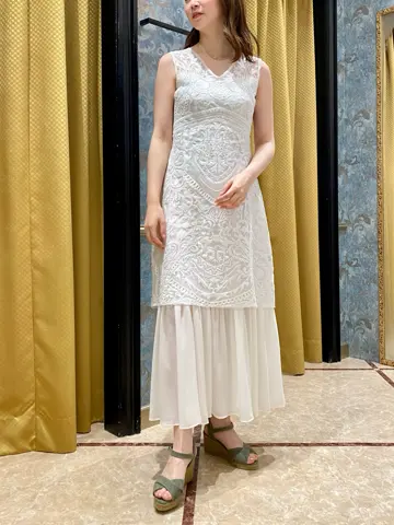 GRACE CONTINENTAL The Banquet Aya. コーディネート画像