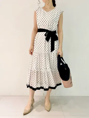 GRACE CONTINENTAL The Banquet Aya. コーディネート画像