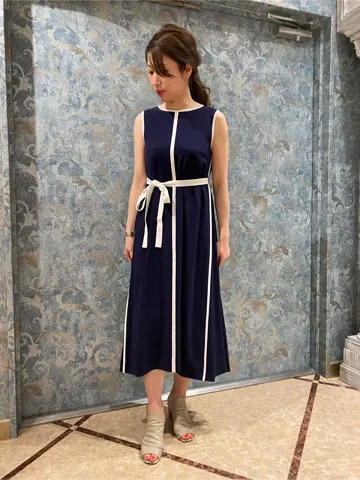 GRACE CONTINENTAL The Banquet 泉　智子 コーディネート画像