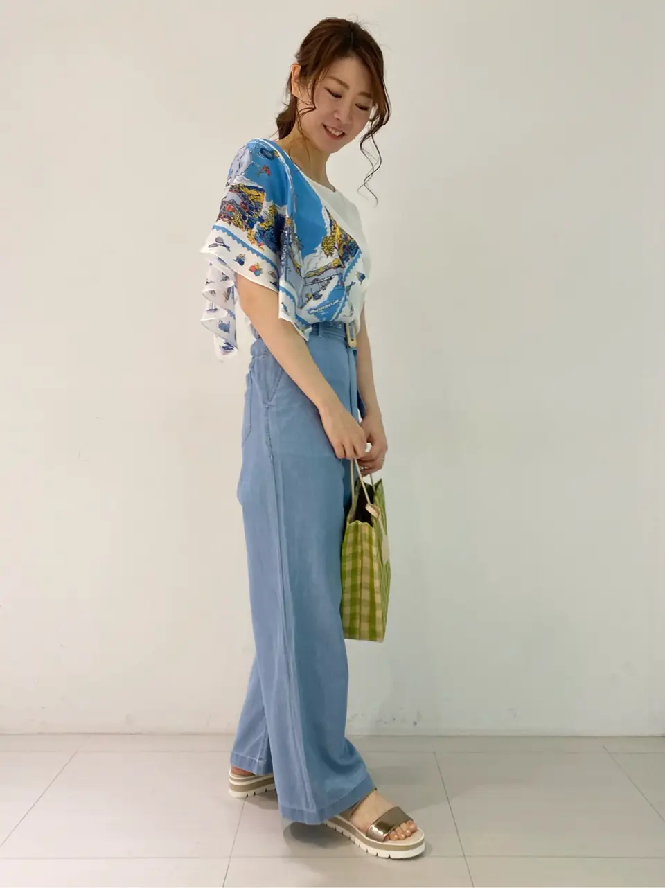  Aya. コーディネート画像