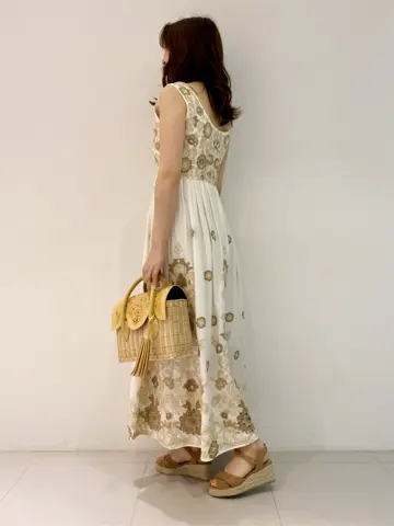 GRACE CONTINENTAL The Banquet Aya. コーディネート画像