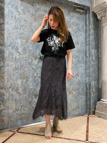 GRACE CONTINENTAL The Banquet 泉　智子 コーディネート画像