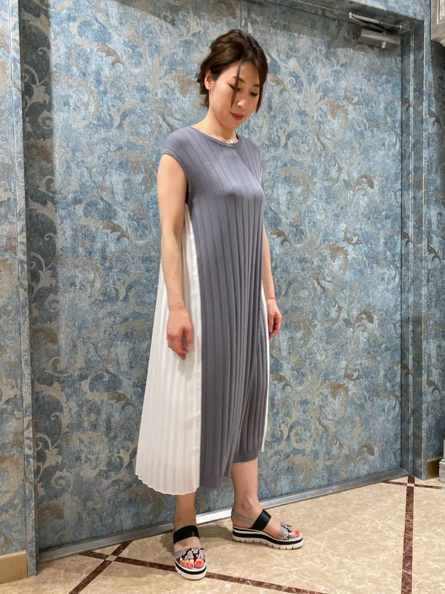 GRACE CONTINENTAL The Banquet 泉　智子 コーディネート画像