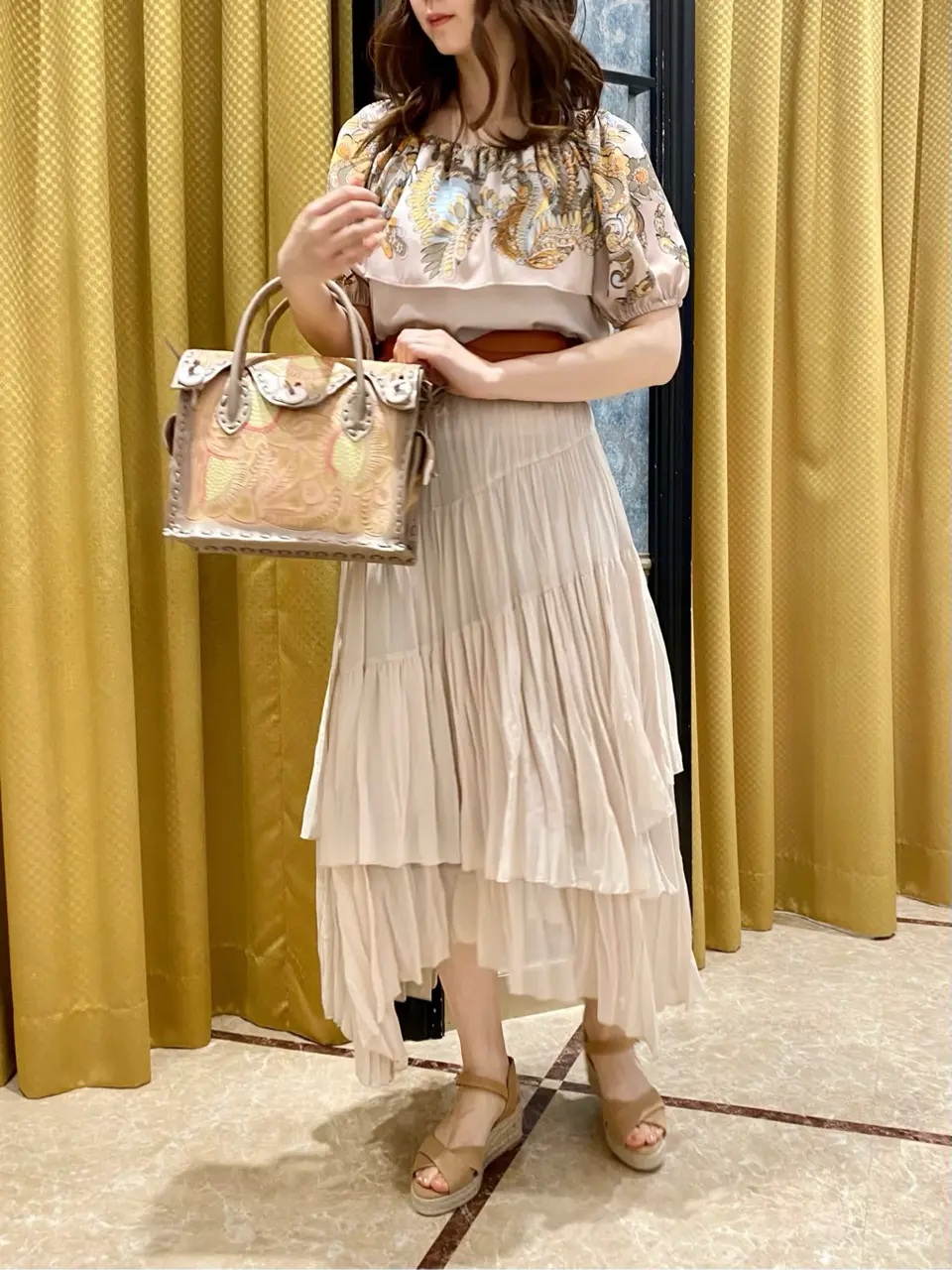 GRACE CONTINENTAL The Banquet Aya. コーディネート画像