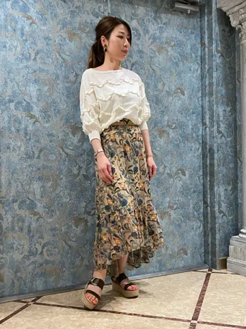 GRACE CONTINENTAL The Banquet 泉　智子 コーディネート画像