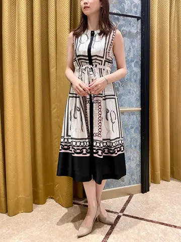 GRACE CONTINENTAL The Banquet Aya. コーディネート画像