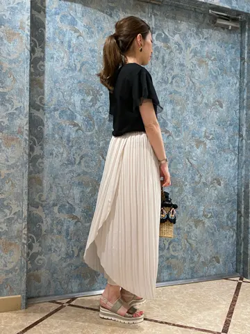 GRACE CONTINENTAL The Banquet 泉　智子 コーディネート画像