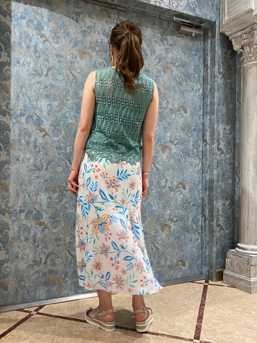 GRACE CONTINENTAL The Banquet 泉　智子 コーディネート画像