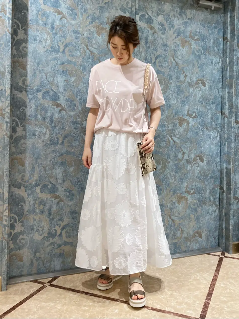 GRACE CONTINENTAL The Banquet Aya. コーディネート画像