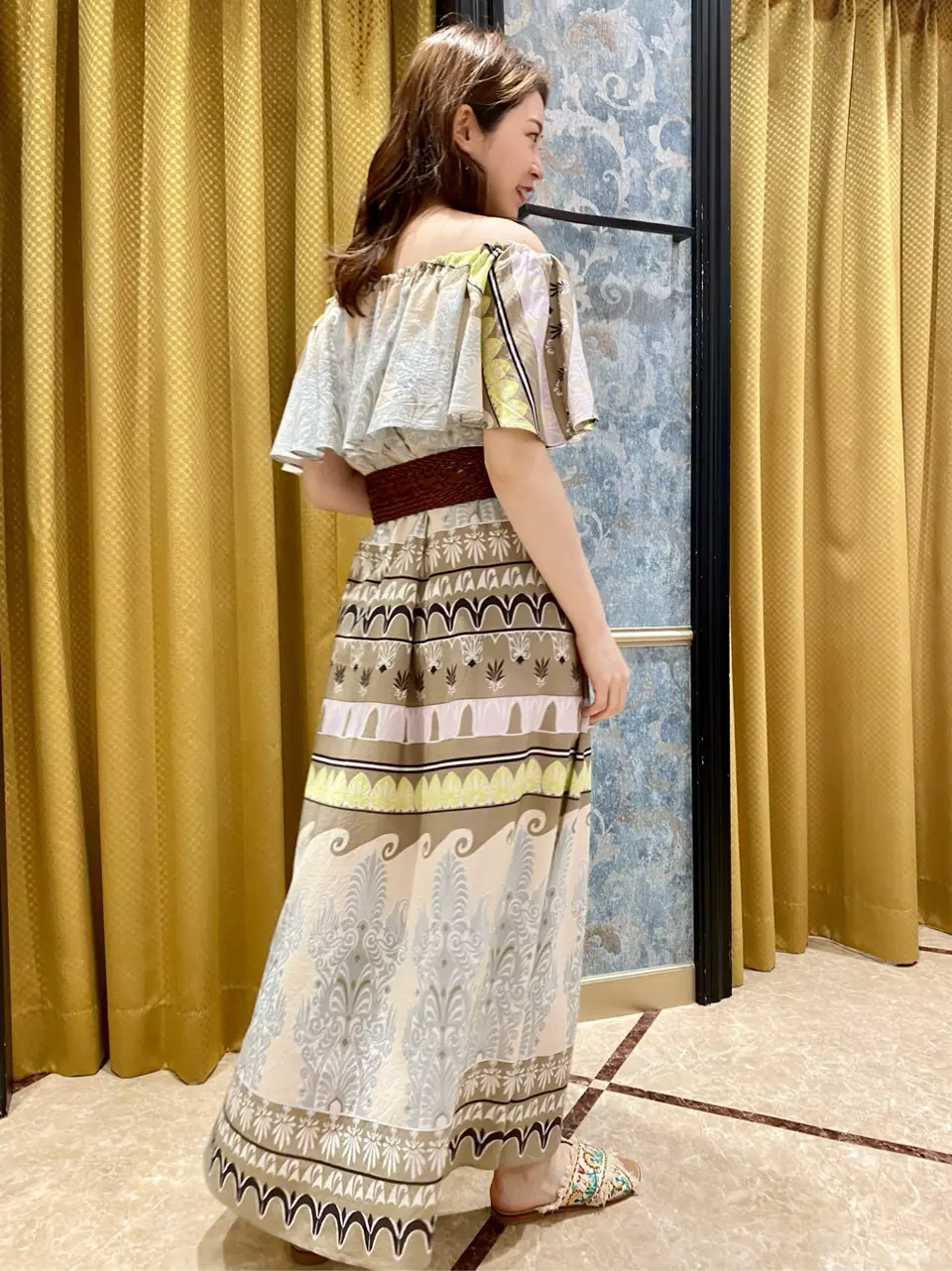 GRACE CONTINENTAL The Banquet Aya. コーディネート画像