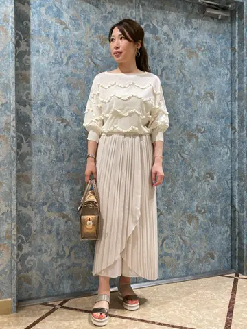 GRACE CONTINENTAL The Banquet 泉　智子 コーディネート画像