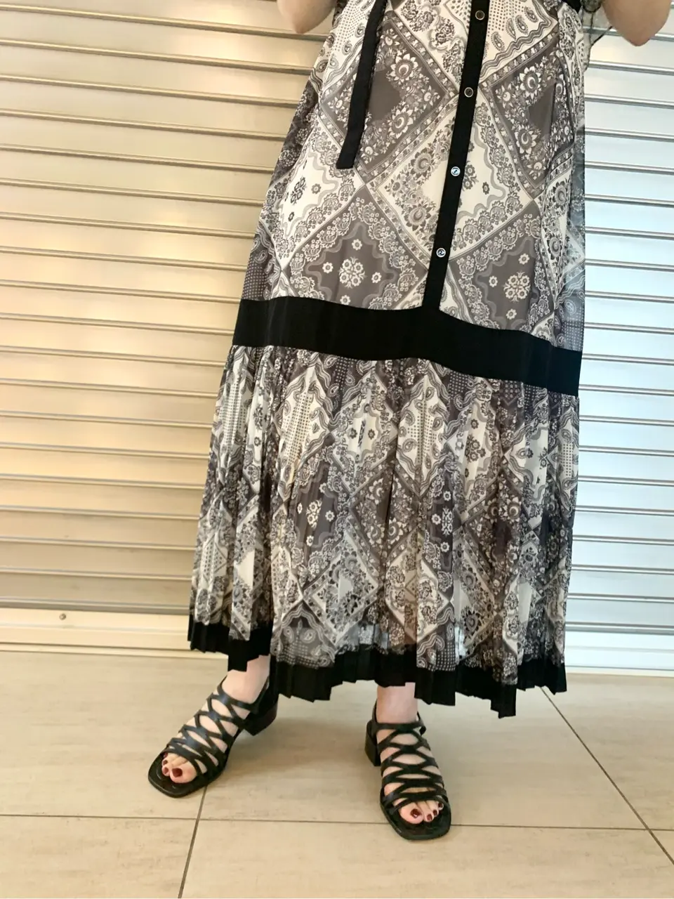 GRACE CONTINENTAL The Banquet 日笠　雅 コーディネート画像