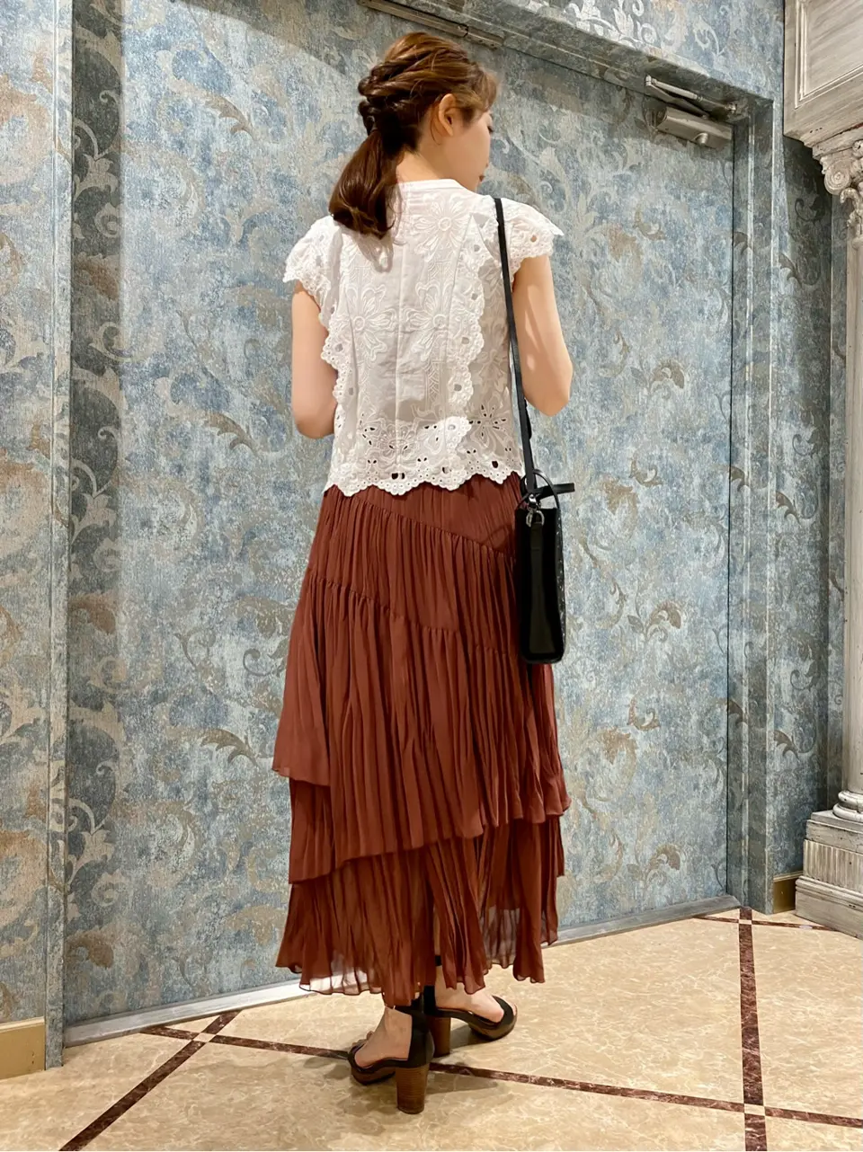 GRACE CONTINENTAL The Banquet Aya. コーディネート画像