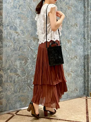 GRACE CONTINENTAL The Banquet Aya. コーディネート画像