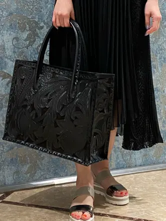 GRACE CONTINENTAL The Banquet 泉　智子 コーディネート画像