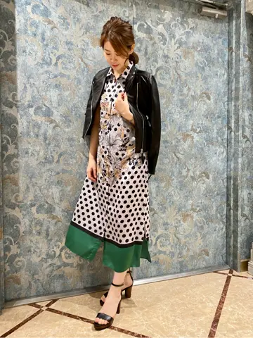 GRACE CONTINENTAL The Banquet Aya. コーディネート画像