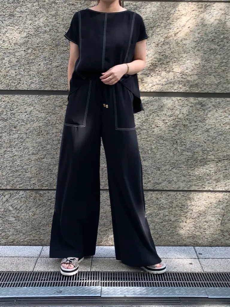 GRACE CONTINENTAL The Banquet 日笠　雅 コーディネート画像