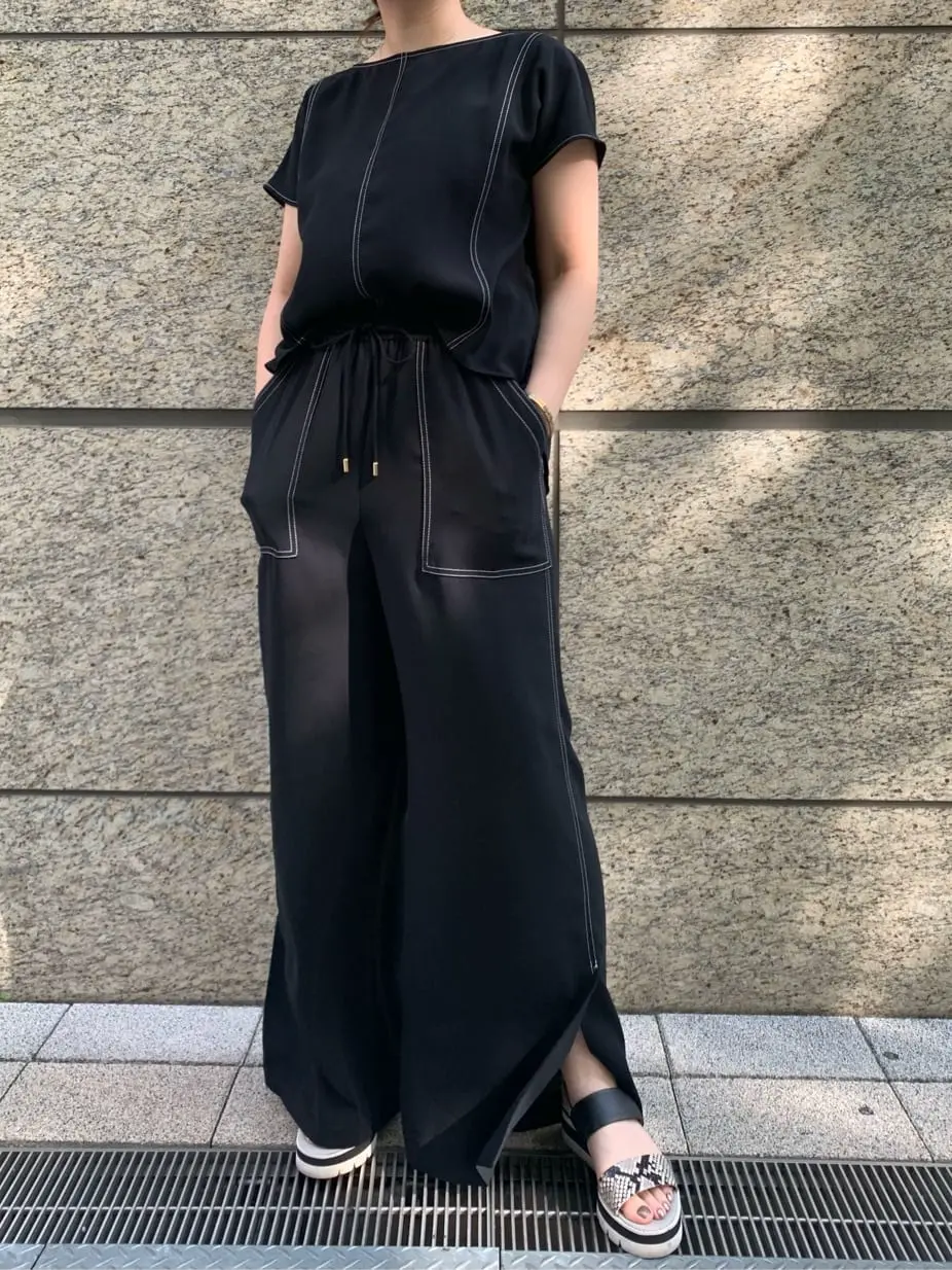 GRACE CONTINENTAL The Banquet 日笠　雅 コーディネート画像