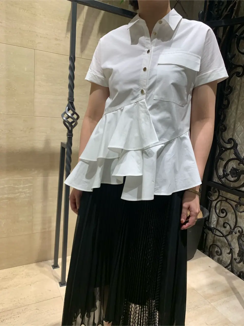 GRACE CONTINENTAL The Banquet 日笠　雅 コーディネート画像