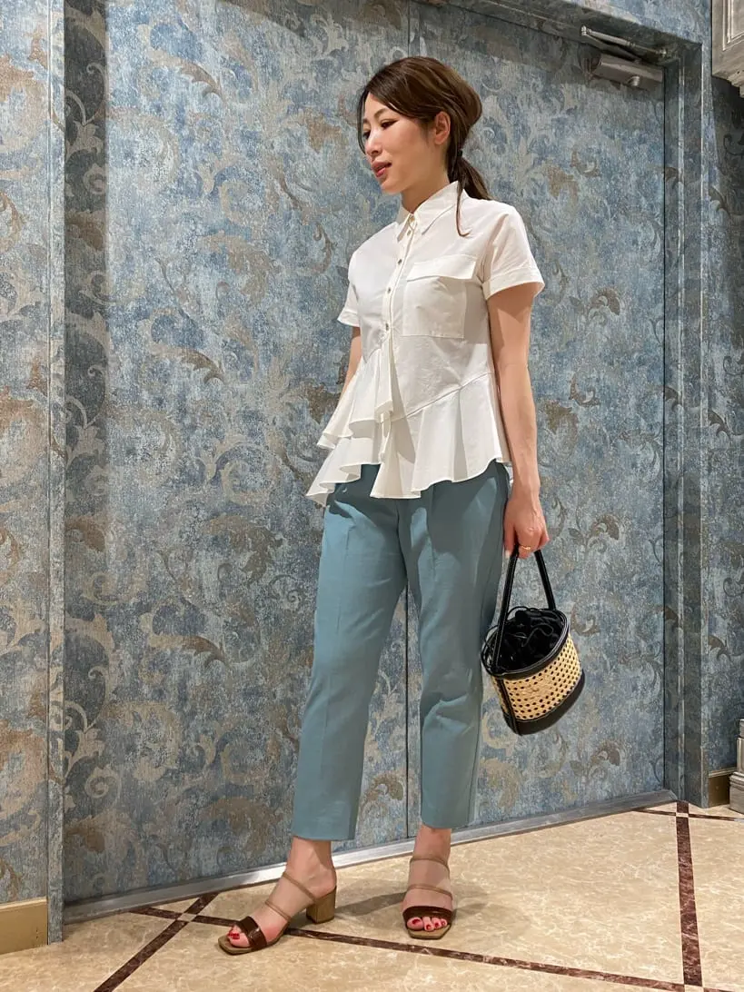 GRACE CONTINENTAL The Banquet 泉　智子 コーディネート画像