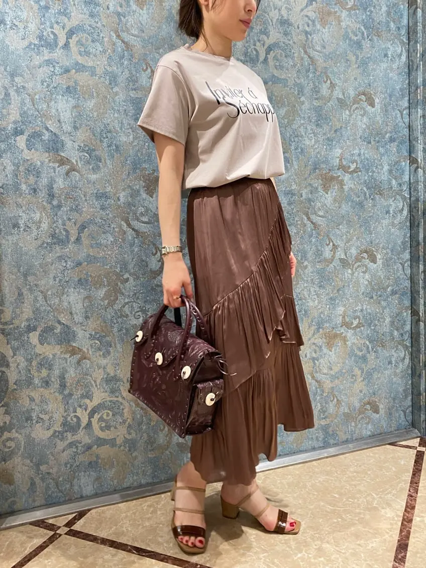 GRACE CONTINENTAL The Banquet 泉　智子 コーディネート画像