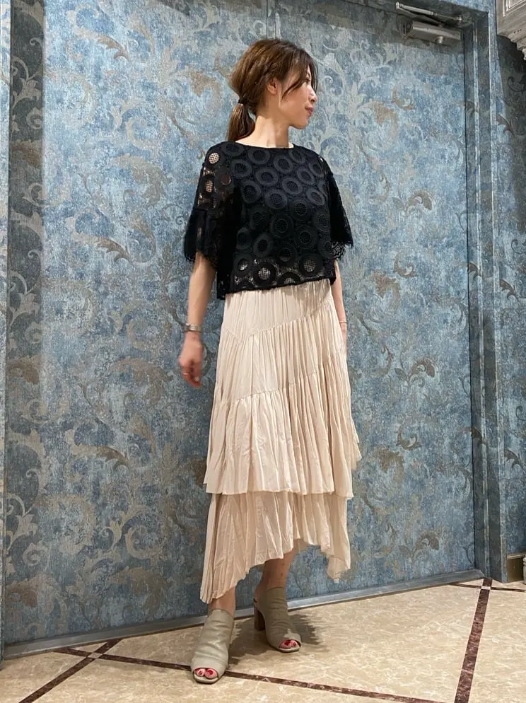 GRACE CONTINENTAL The Banquet 泉　智子 コーディネート画像