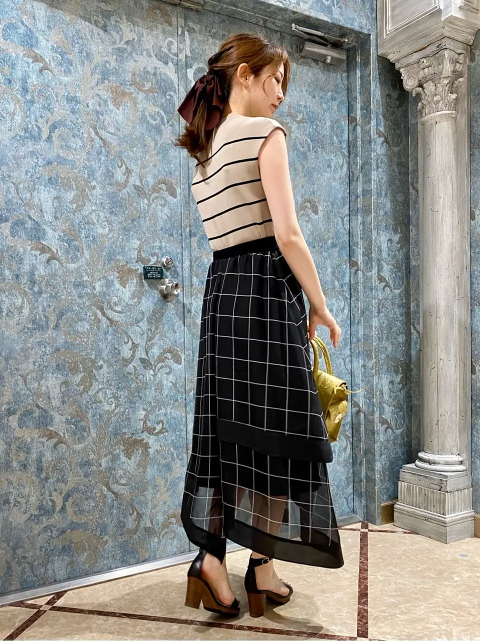 GRACE CONTINENTAL The Banquet Aya. コーディネート画像