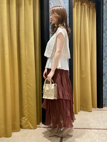 GRACE CONTINENTAL The Banquet Aya. コーディネート画像