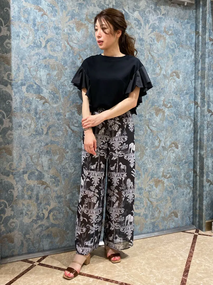 GRACE CONTINENTAL The Banquet 泉　智子 コーディネート画像