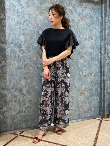 GRACE CONTINENTAL The Banquet 泉　智子 コーディネート画像