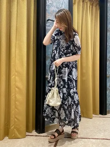 GRACE CONTINENTAL The Banquet Aya. コーディネート画像