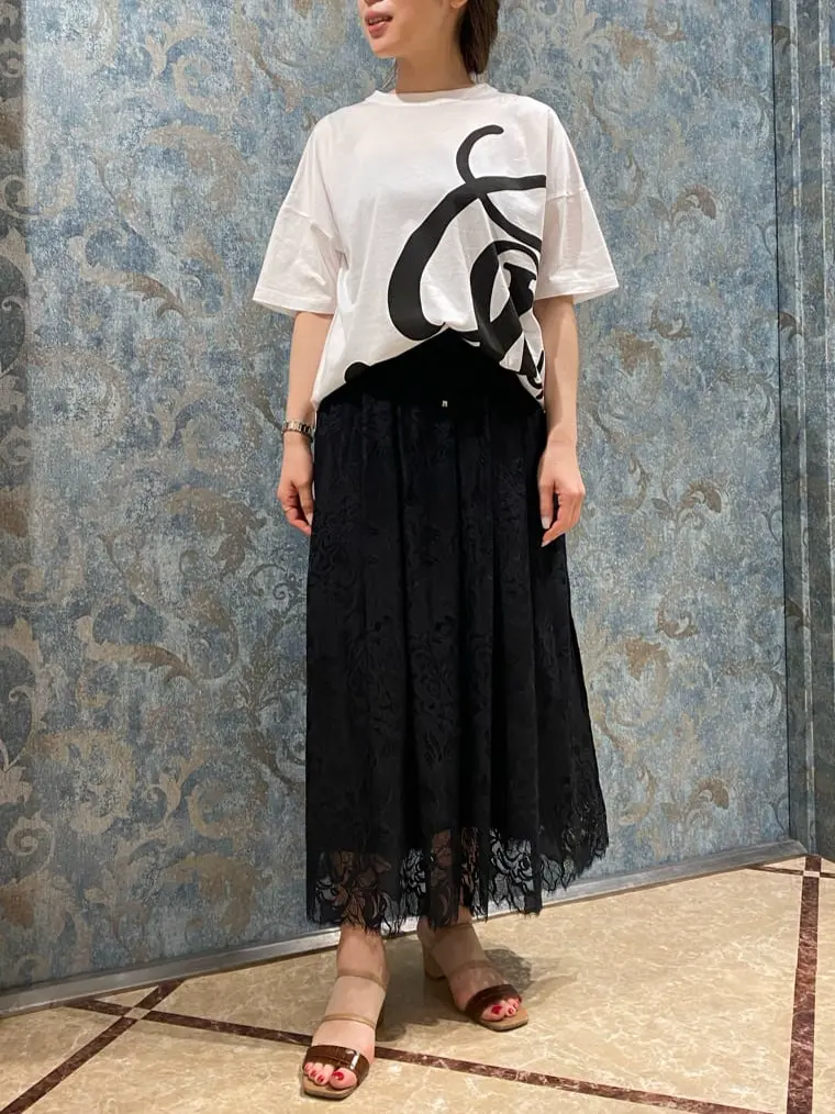 GRACE CONTINENTAL The Banquet 泉　智子 コーディネート画像